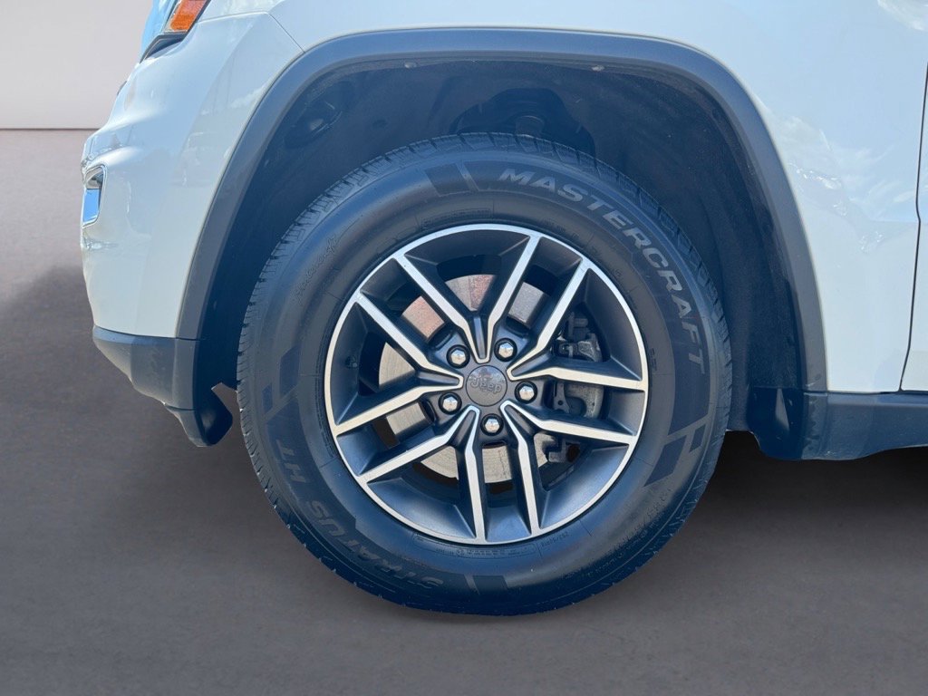 Used 2021 Jeep Grand Cherokee Limited image 9