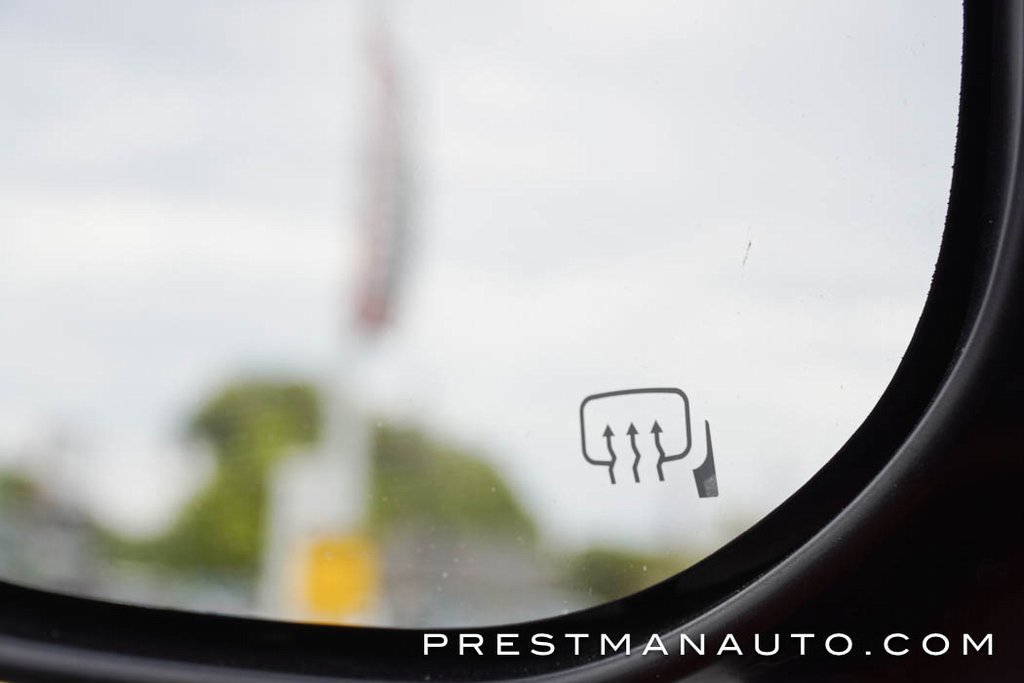 Used 2022 Subaru Crosstrek 2.0i Premium w/ Moonroof Package image 26