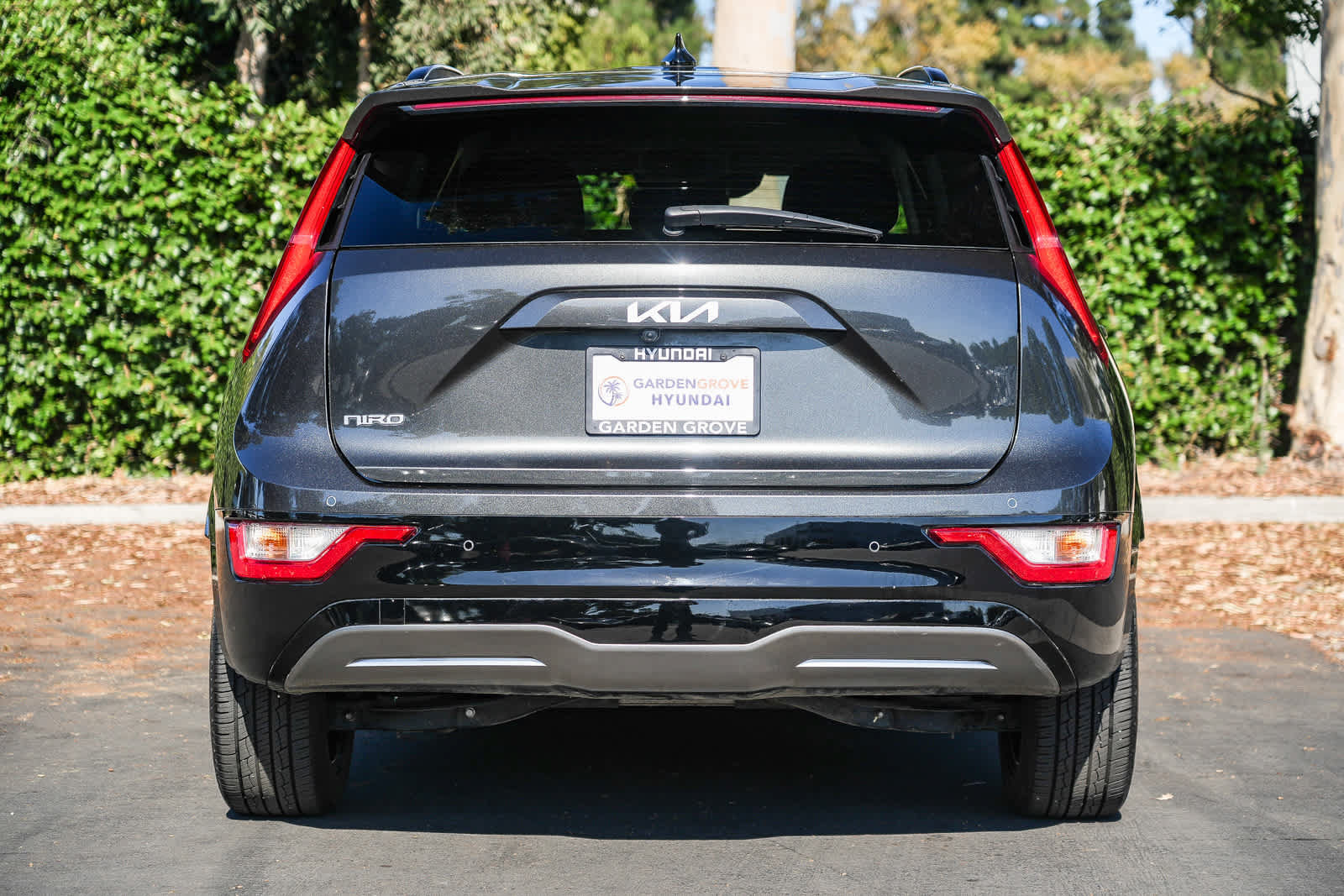 Used 2023 Kia Niro Wind w/ Wind Preserve Package FWD image 7