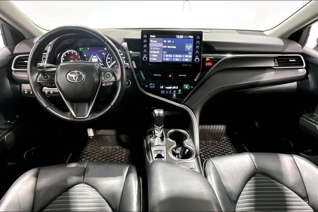 Used 2021 Toyota Camry SE AWD/4WD image 10