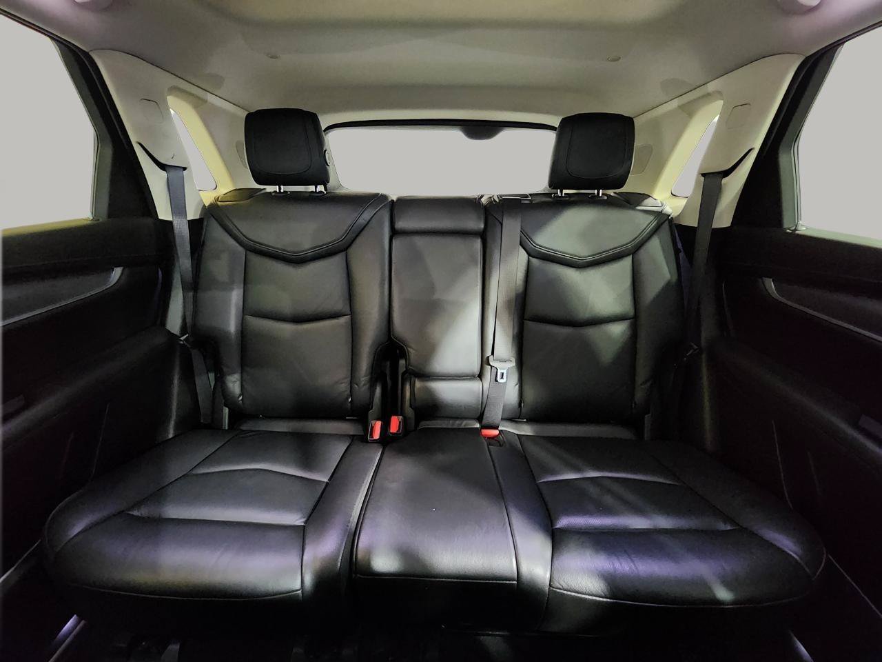 Used 2019 Cadillac XT5 Luxury AWD/4WD image 29