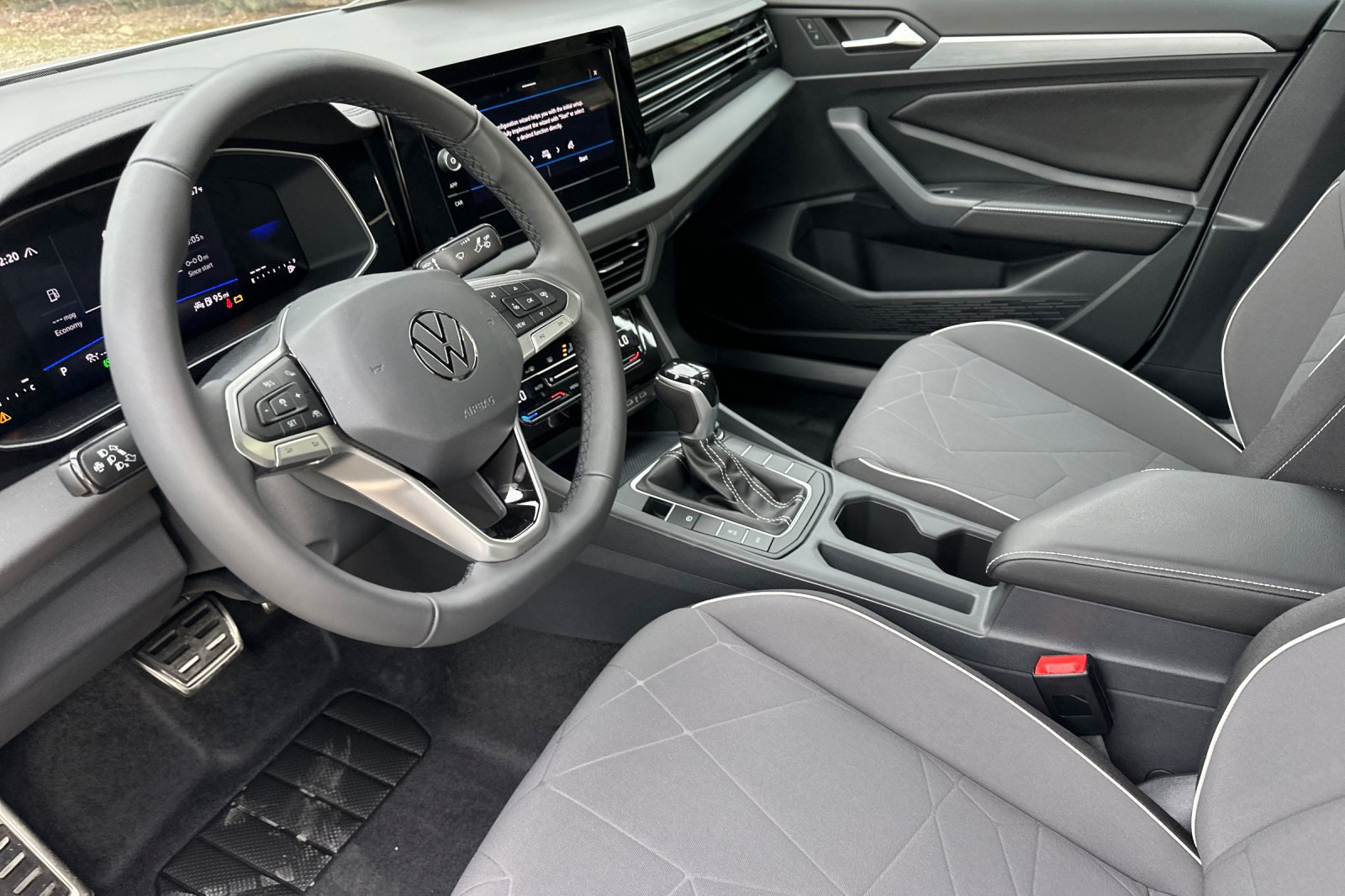 New 2026 Volkswagen Jetta Sport FWD image 10