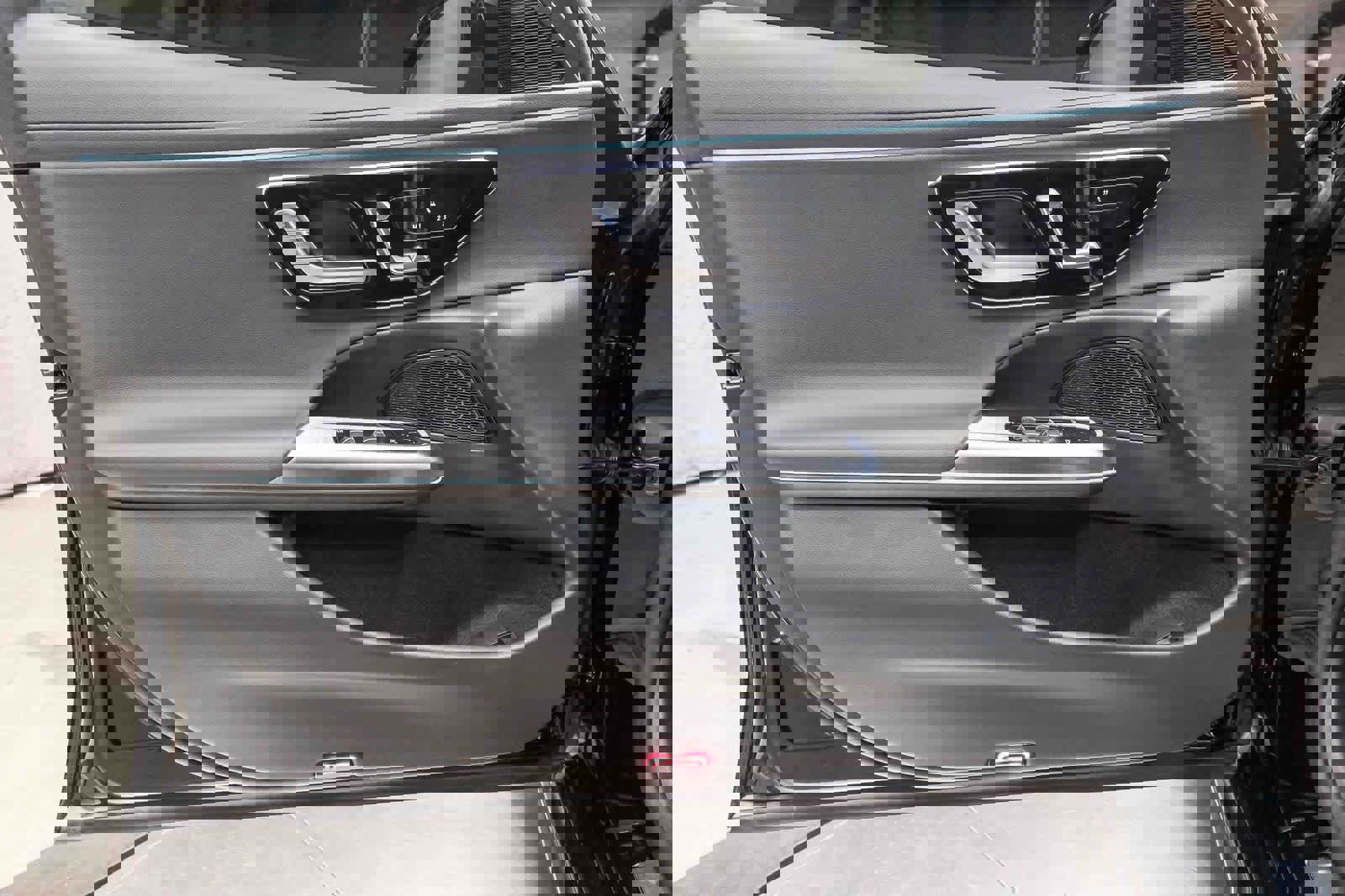 Used 2025 Mercedes-Benz E 350 Sedan image 21