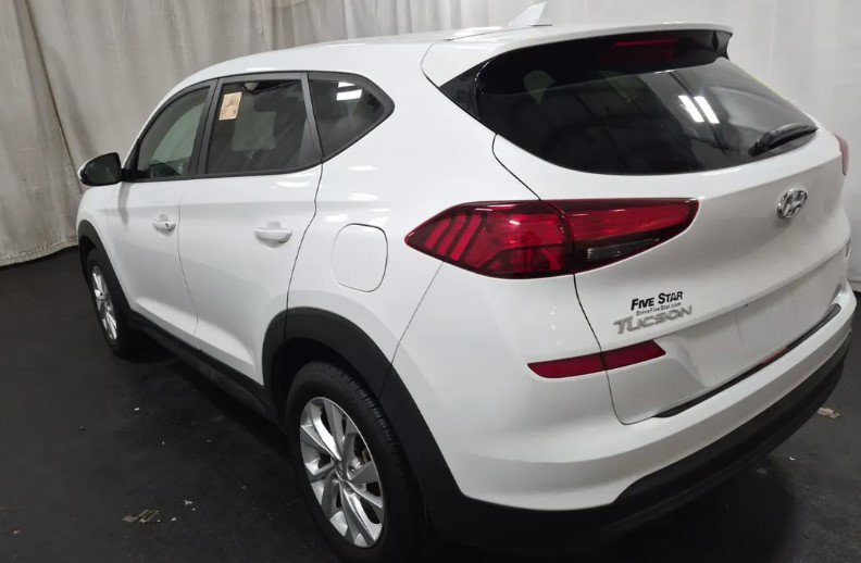 Used 2021 Hyundai Tucson SE FWD image 3