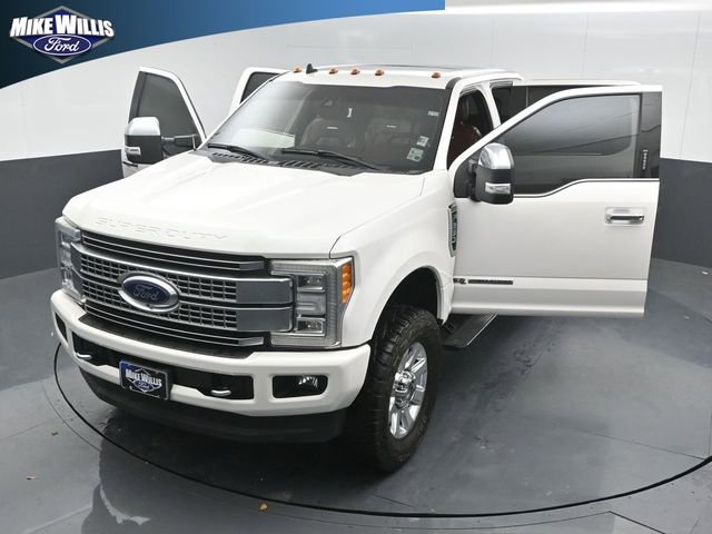 Used 2019 Ford F250 Platinum w/ Platinum Ultimate Package AWD/4WD image 26