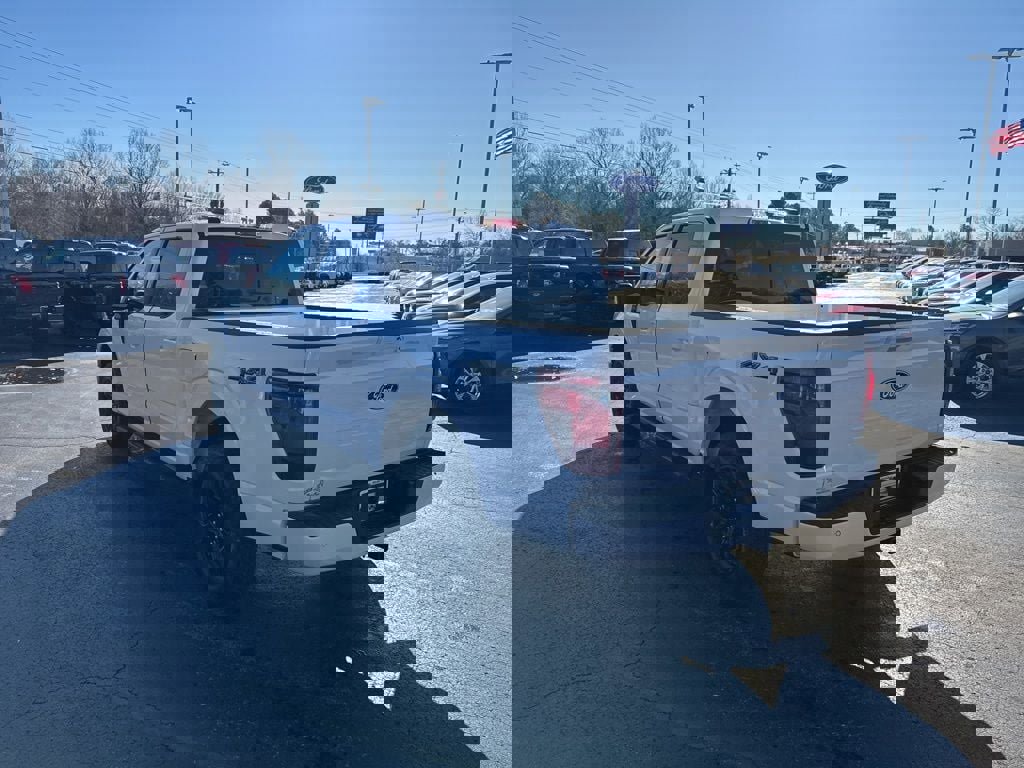 New 2026 Ford F150 XLT w/ Equipment Group 302A MID image 5