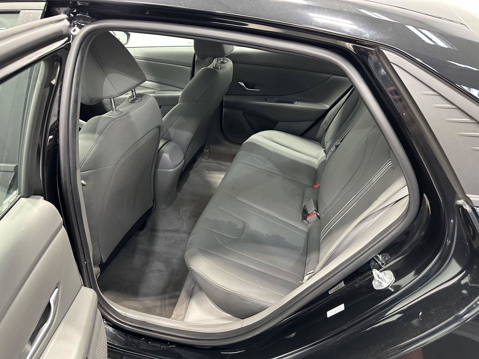 Certified 2023 Hyundai Elantra SEL w/ Convenience Package FWD image 26