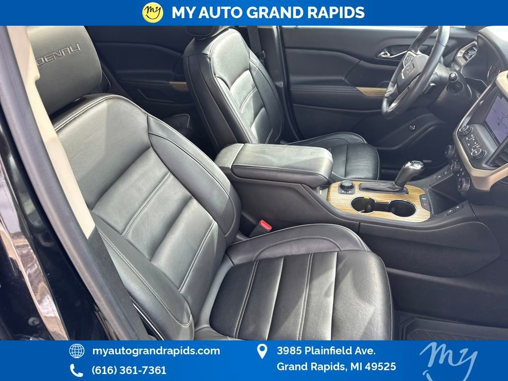 Used 2017 GMC Acadia Denali image 25