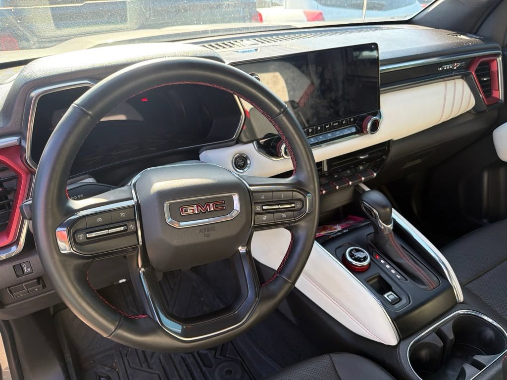 Used 2023 GMC Canyon AT4X AWD/4WD image 9