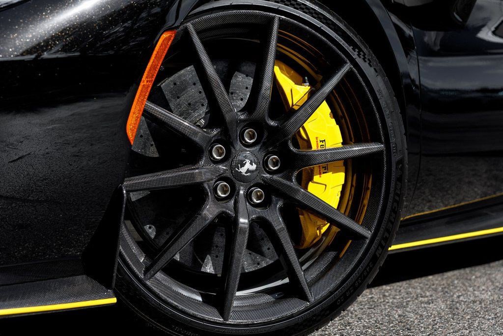 Used 2024 Ferrari 296 GTS image 33