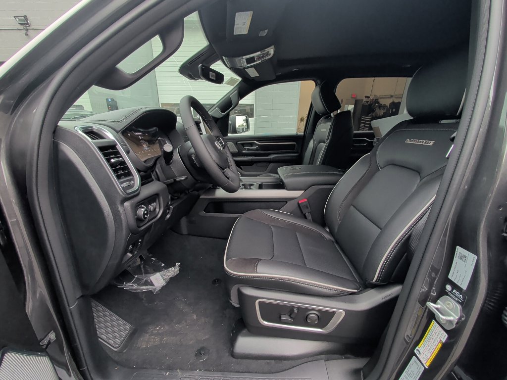 New 2026 RAM 1500 Laramie w/ Night Edition AWD/4WD image 11