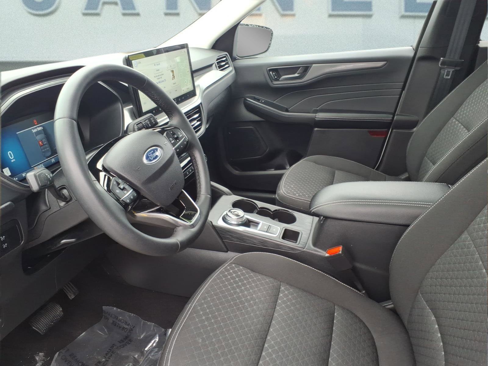 Used 2023 Ford Escape Active w/ Tech Pack #1 image 16