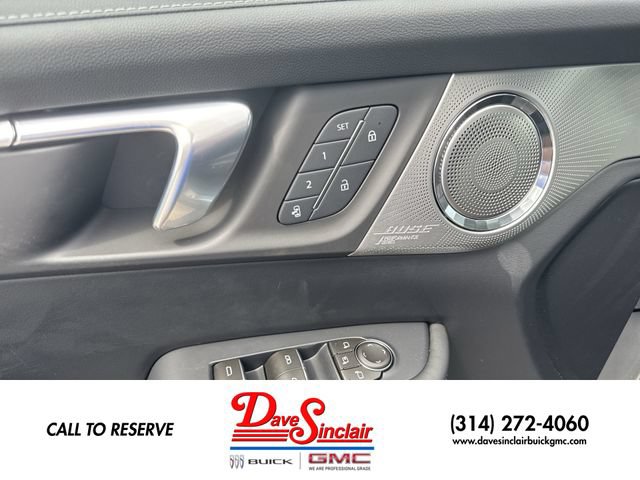 New 2026 Buick Enclave Avenir w/ Super Cruise Package FWD image 13