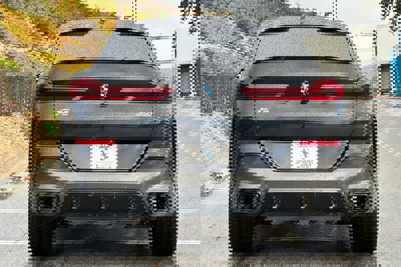 Certified 2023 BMW X6 xDrive40i w/ M Sport Package image 9