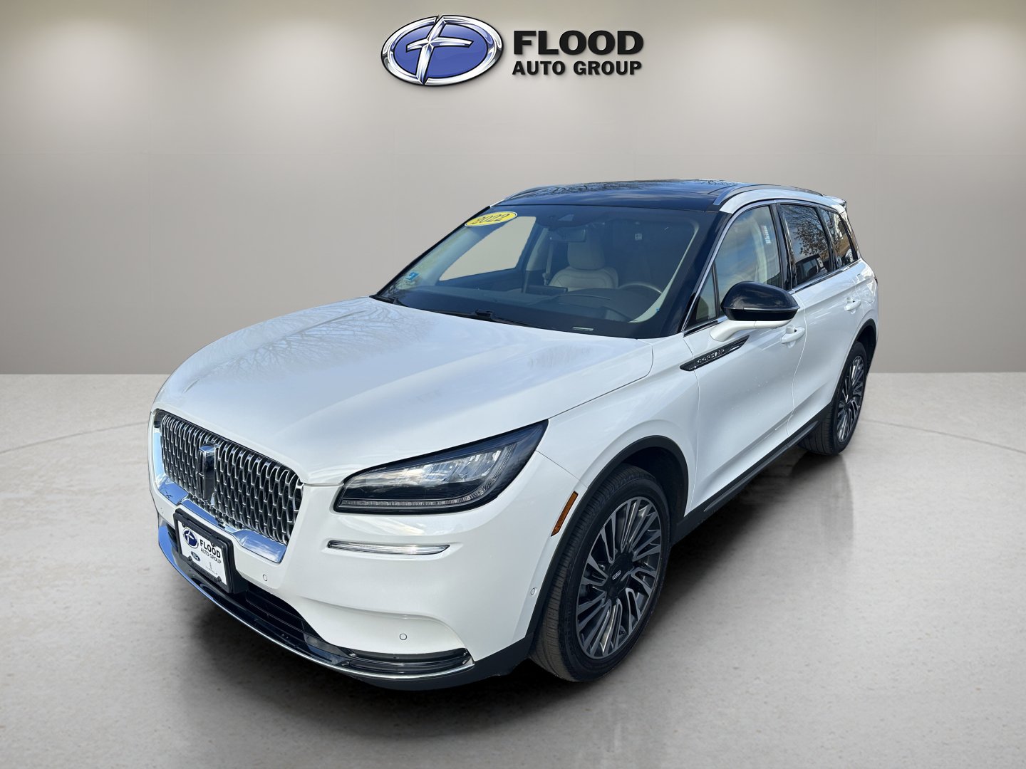 Used 2022 Lincoln Corsair Reserve w/ Equipment Group 201A AWD/4WD image 3