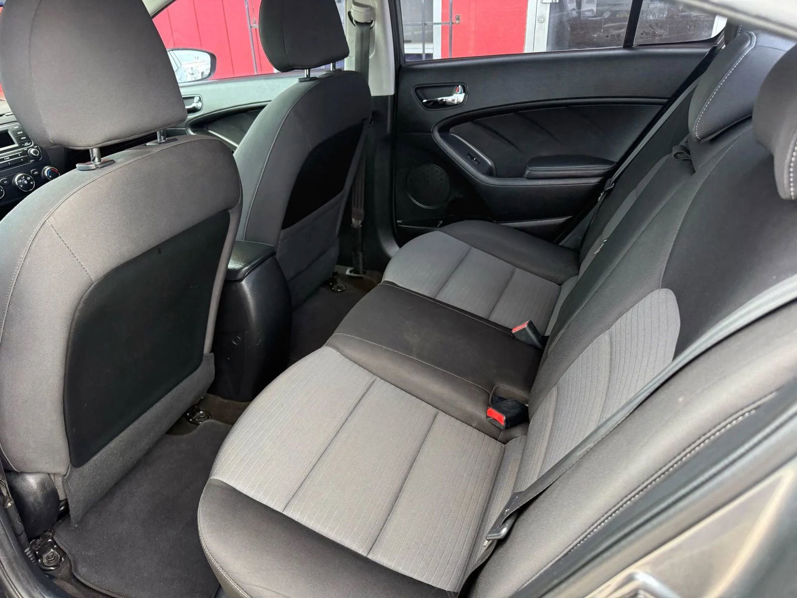 Used 2016 Kia Forte LX w/ LX Popular Plus Package image 6