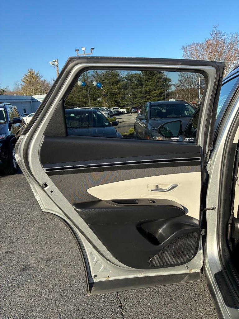 Used 2023 Hyundai Tucson SEL w/ Convenience Package image 46