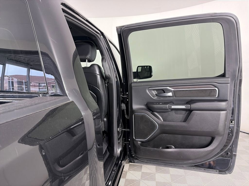 Used 2025 RAM 1500 Laramie image 28