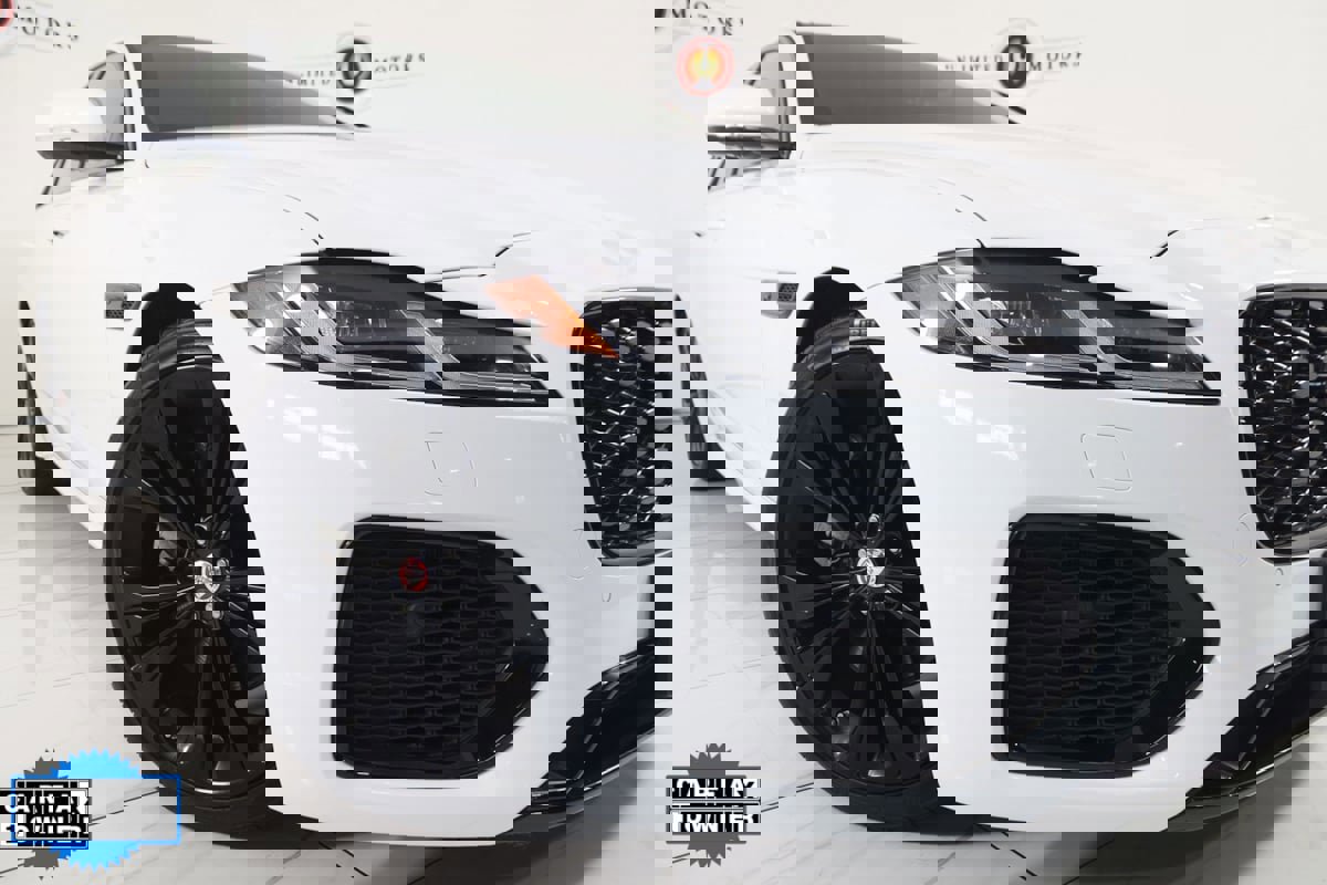 Used 2023 Jaguar XF R-Dynamic SE image 22