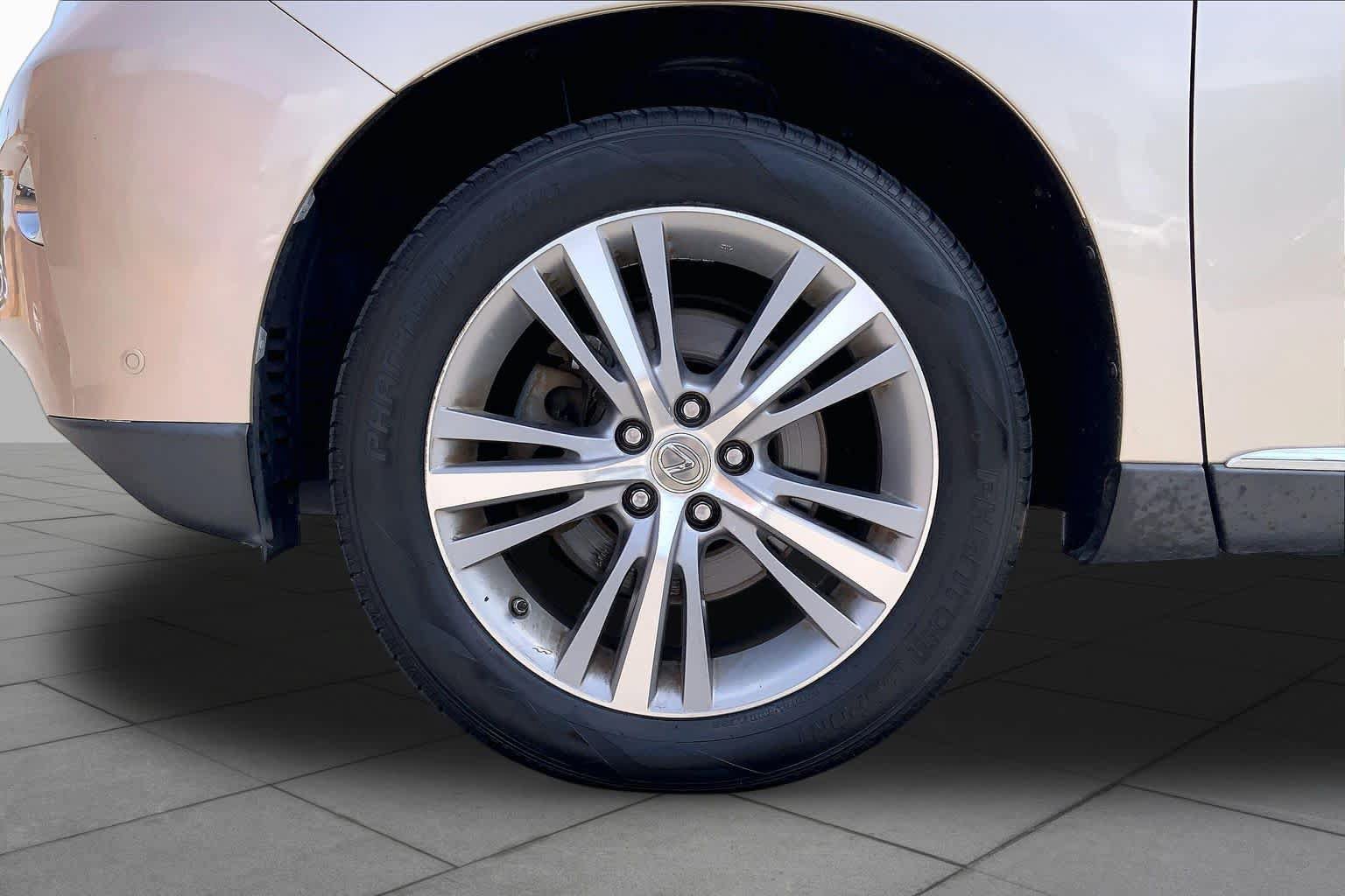 Used 2015 Lexus RX 350 FWD image 11