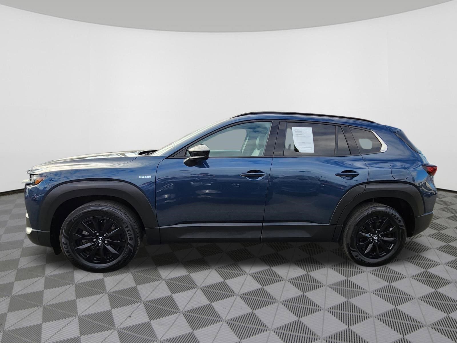 Certified 2025 MAZDA CX-50 AWD 2.5 Hybrid w/ Premium Pkg image 5