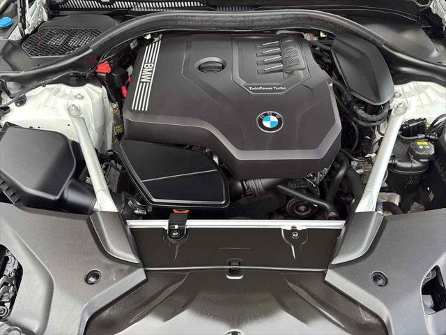 Used 2023 BMW 530i xDrive i xDrive w/ Premium Package image 33