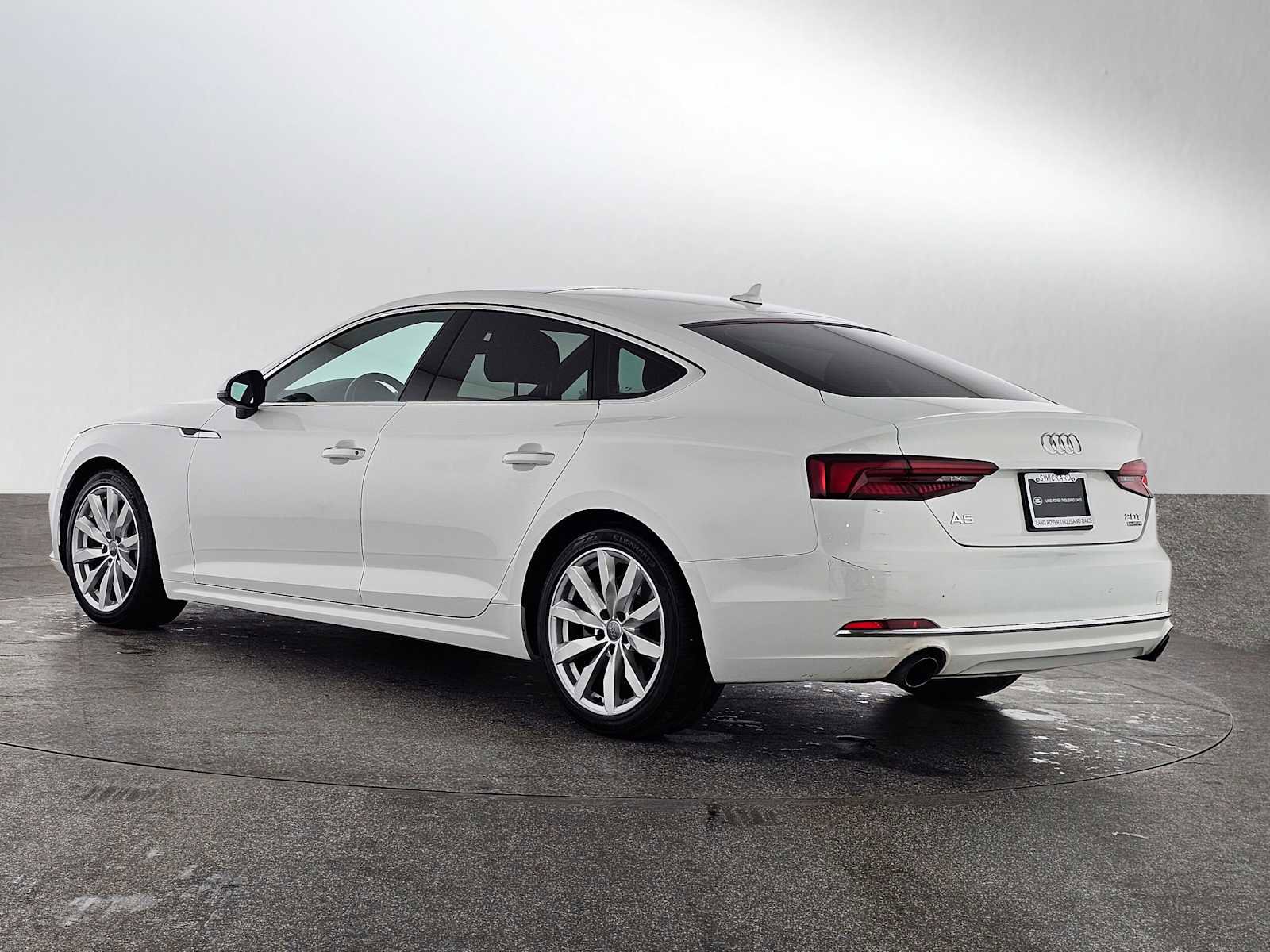 Used 2018 Audi A5 2.0T Premium image 3