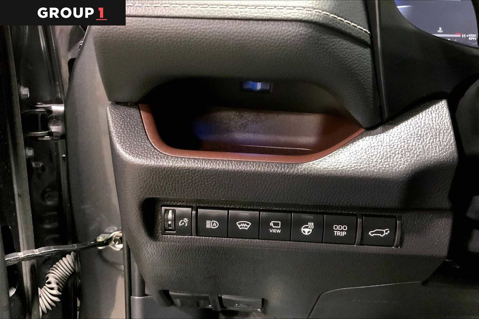 Used 2025 Toyota RAV4 Limited image 33