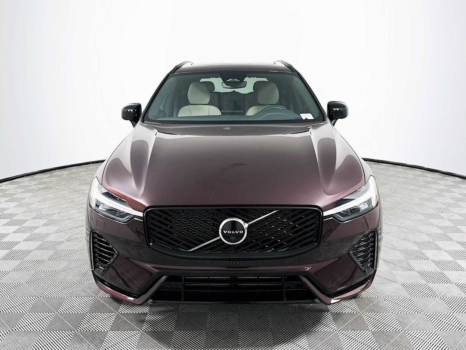 New 2026 Volvo XC60 T8 Plus w/ Protection Package Premier AWD/4WD image 2