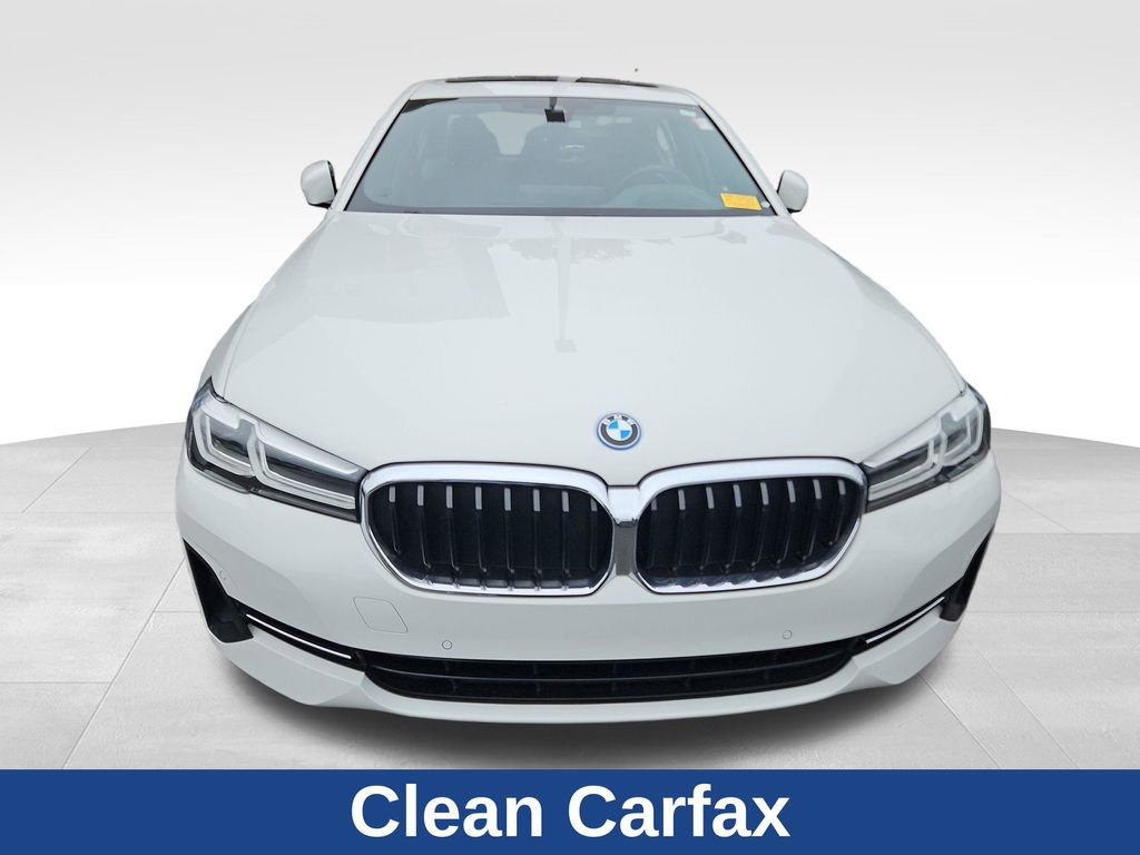 Used 2023 BMW 530e RWD image 2