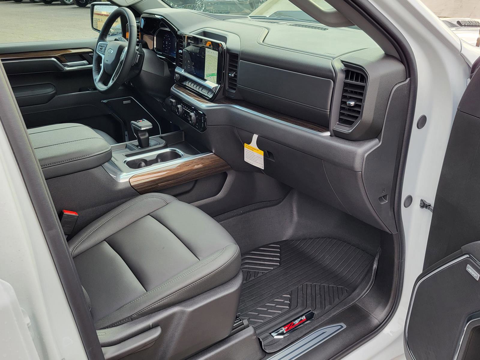 New 2026 Chevrolet Silverado 1500 LT Trail Boss w/ LT Trail Boss Premium Package image 9