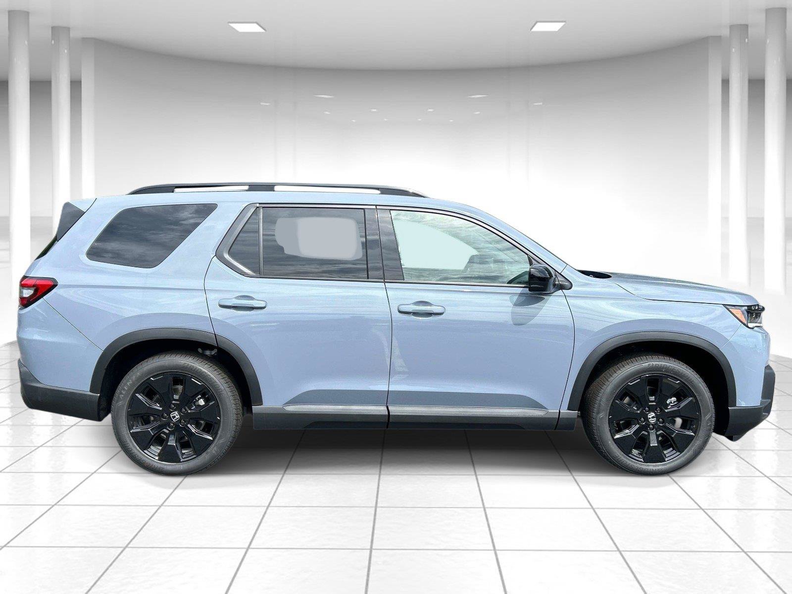 New 2026 Honda Pilot Black Edition image 2