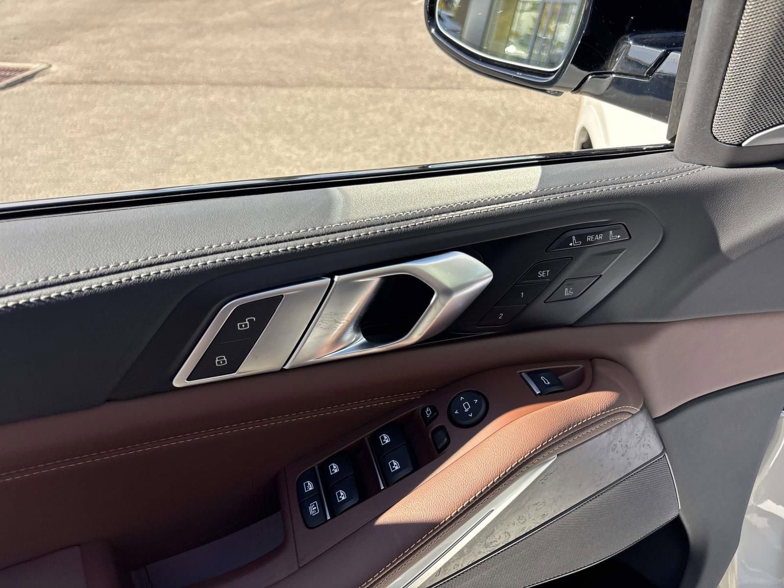 New 2026 BMW X7 xDrive40i w/ M Sport Package image 12