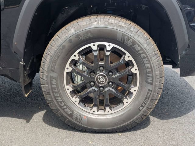 New 2026 Toyota Tundra SR5 AWD/4WD image 11