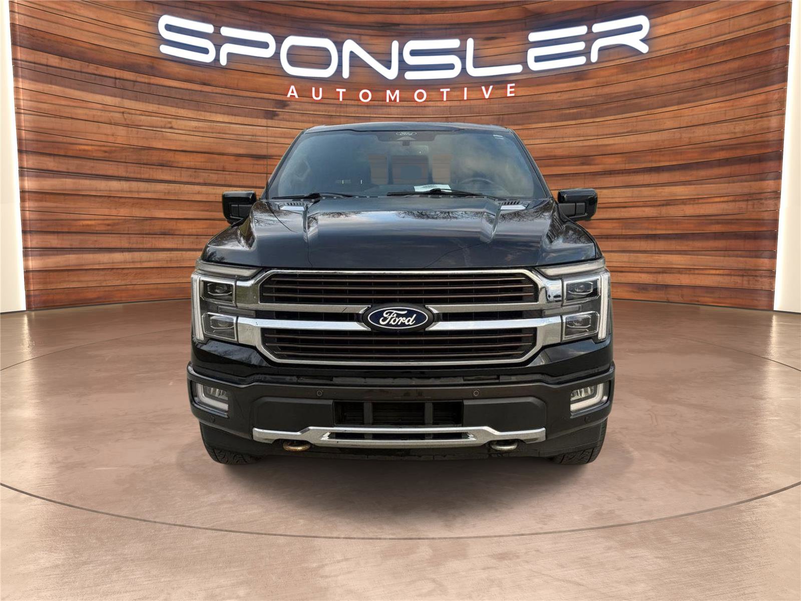 Used 2024 Ford F150 King Ranch w/ FX4 Off-Road Package image 8