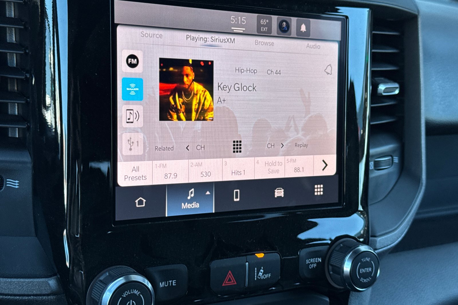 New 2026 RAM 1500 Express RWD image 16