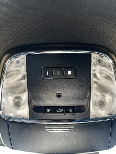 Used 2018 Jeep Grand Cherokee Limited AWD/4WD image 34