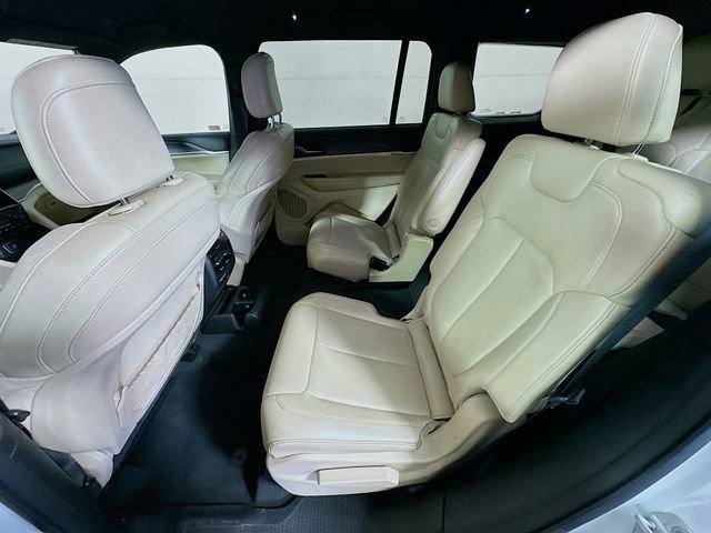 Used 2023 Jeep Grand Cherokee L Limited image 23