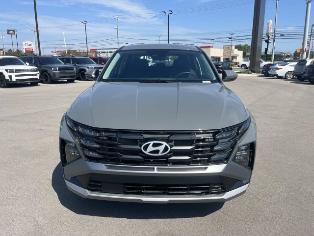 New 2026 Hyundai Tucson SE w/ Tow & Go Package FWD image 8