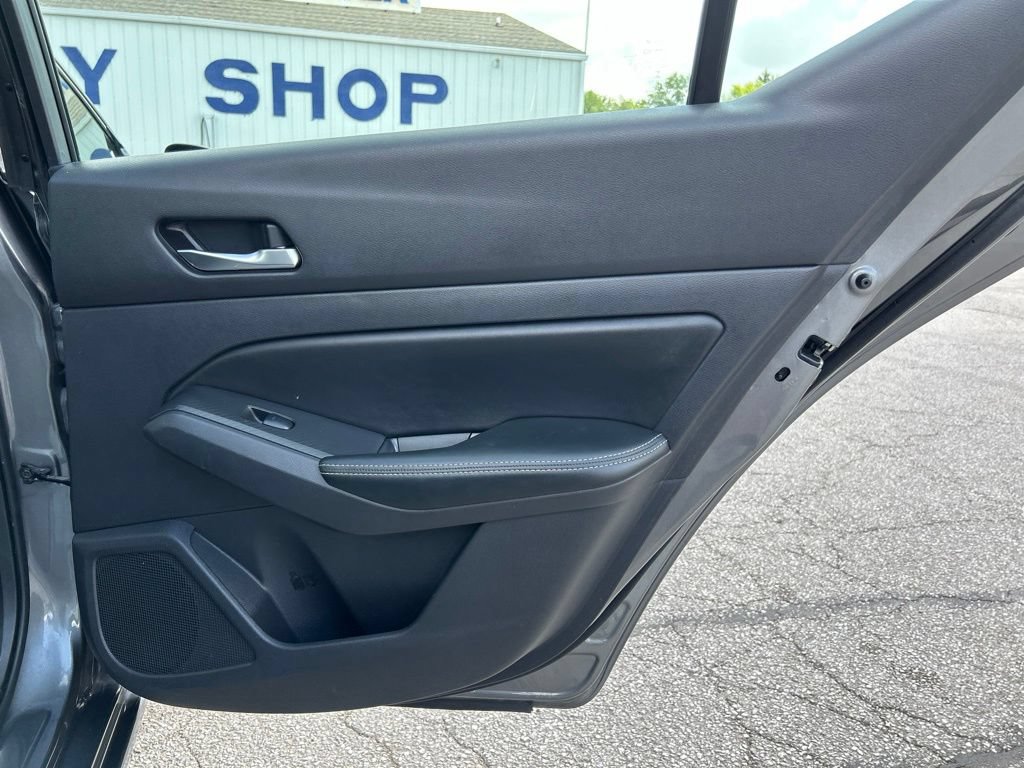 Used 2019 Nissan Altima 2.5 Platinum AWD/4WD image 45