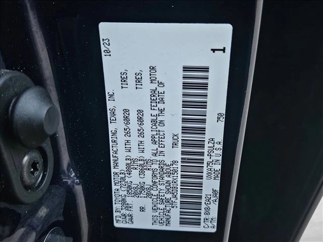 Used 2024 Toyota Tundra Limited image 25