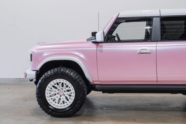 Used 2025 Ford Bronco Heritage Edition image 39