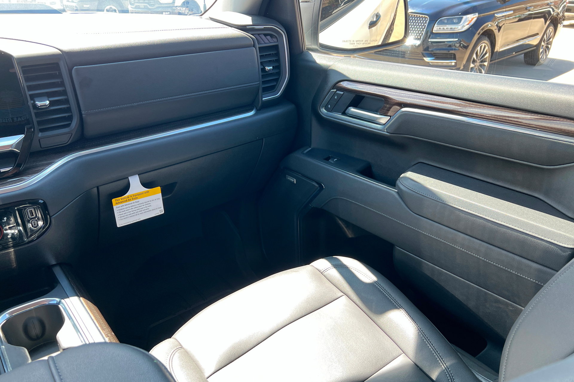 Used 2026 Chevrolet Silverado 1500 LT Trail Boss w/ Convenience Package II image 11