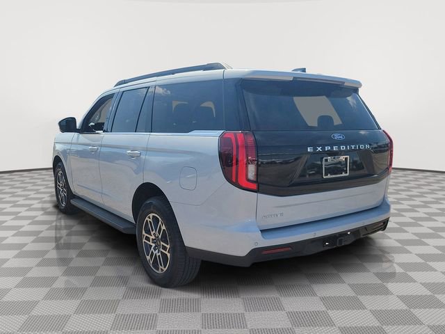 New 2026 Ford Expedition Active RWD image 4