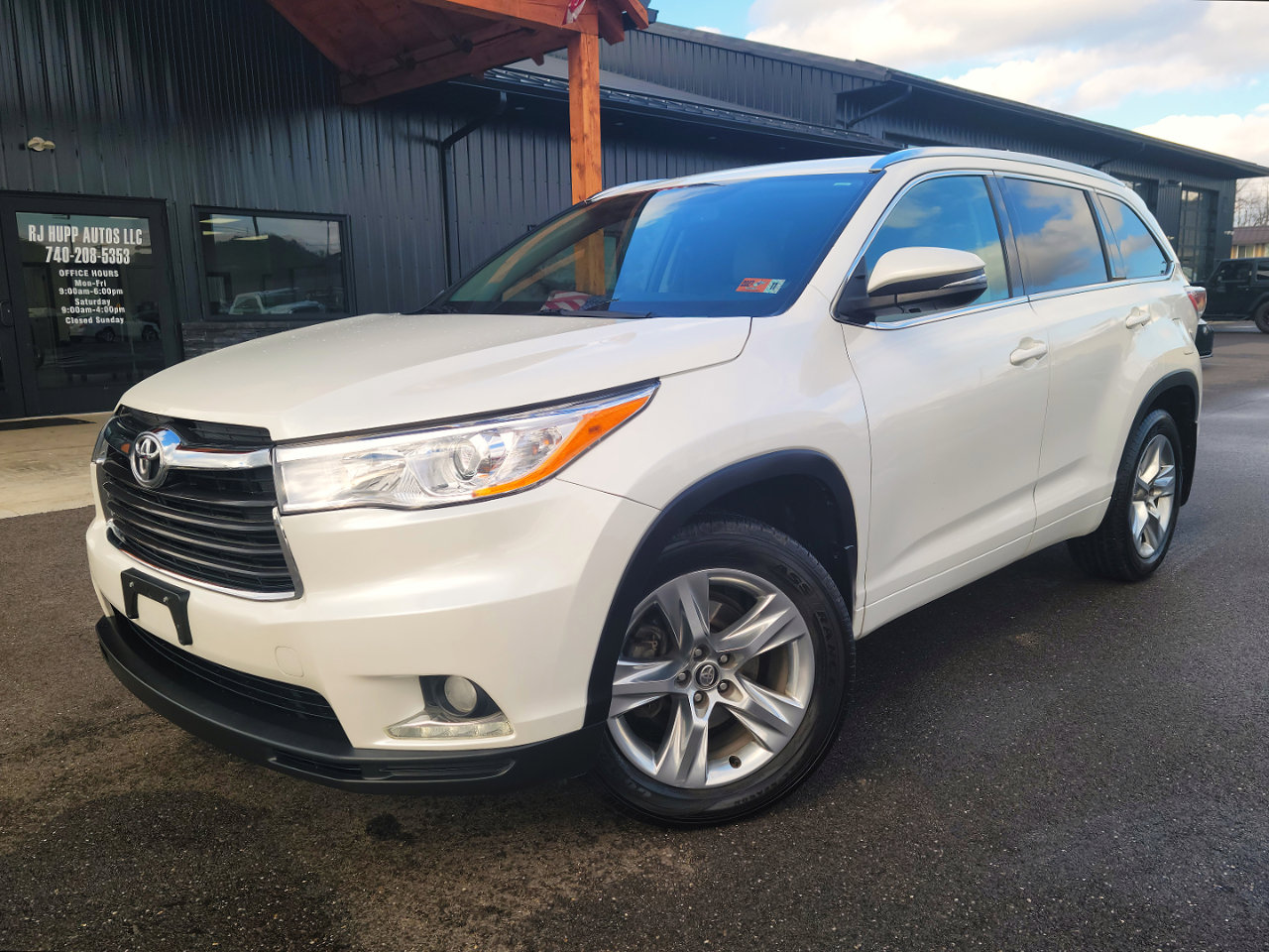 Used 2016 Toyota Highlander Limited