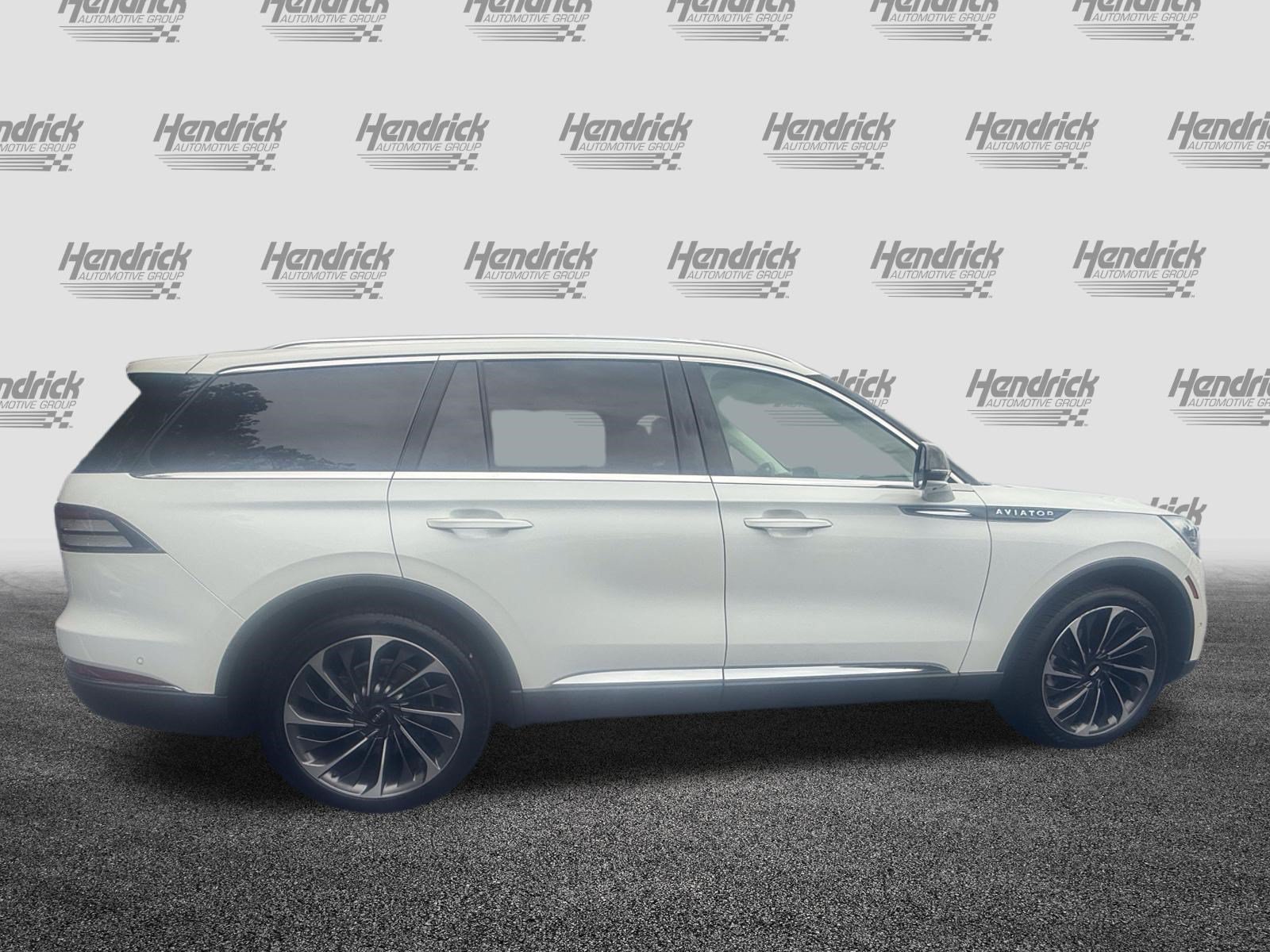 Used 2020 Lincoln Aviator Reserve w/ Equipment Group 202A AWD/4WD image 8
