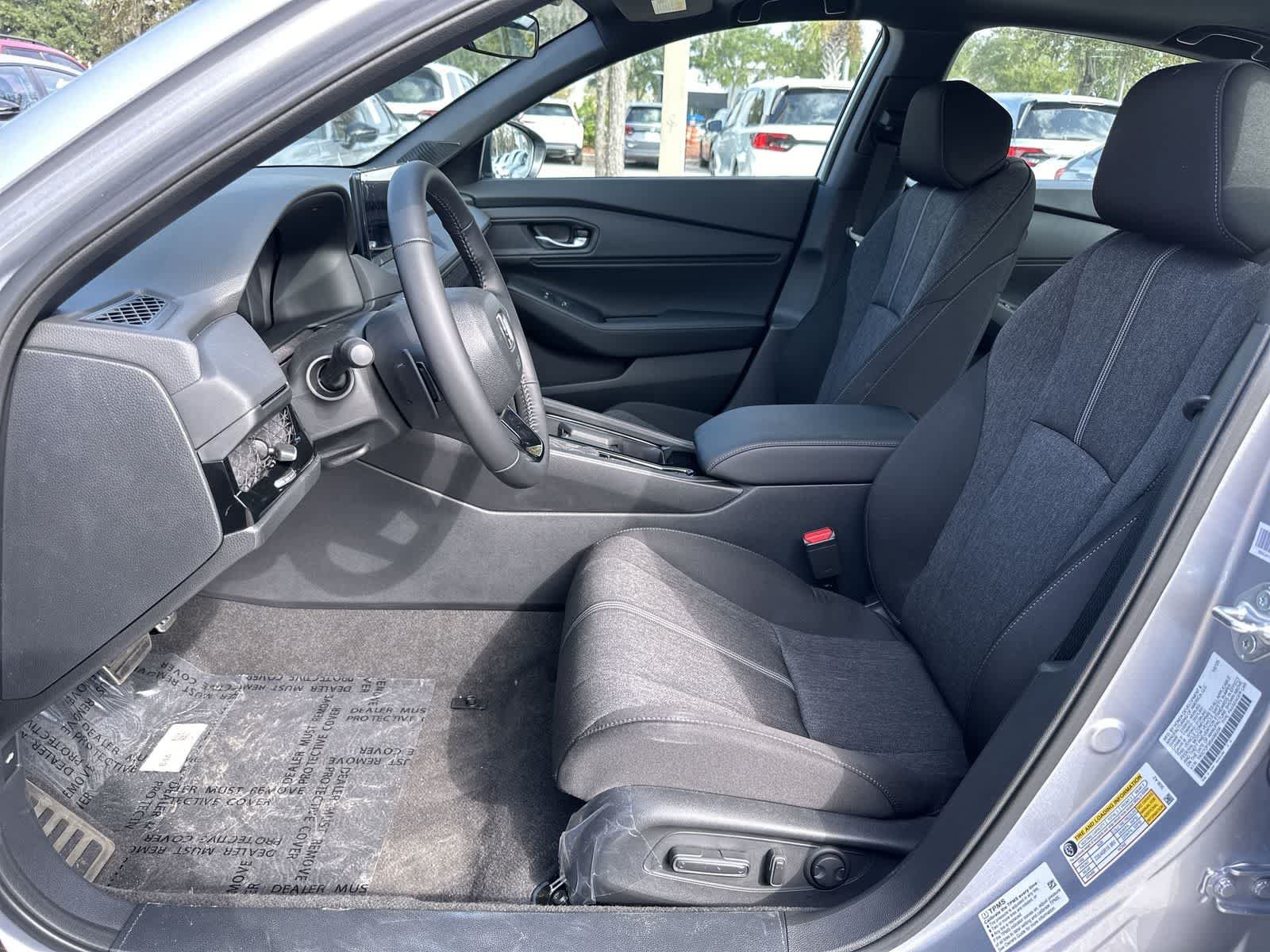 Used 2025 Honda Accord Sport image 13