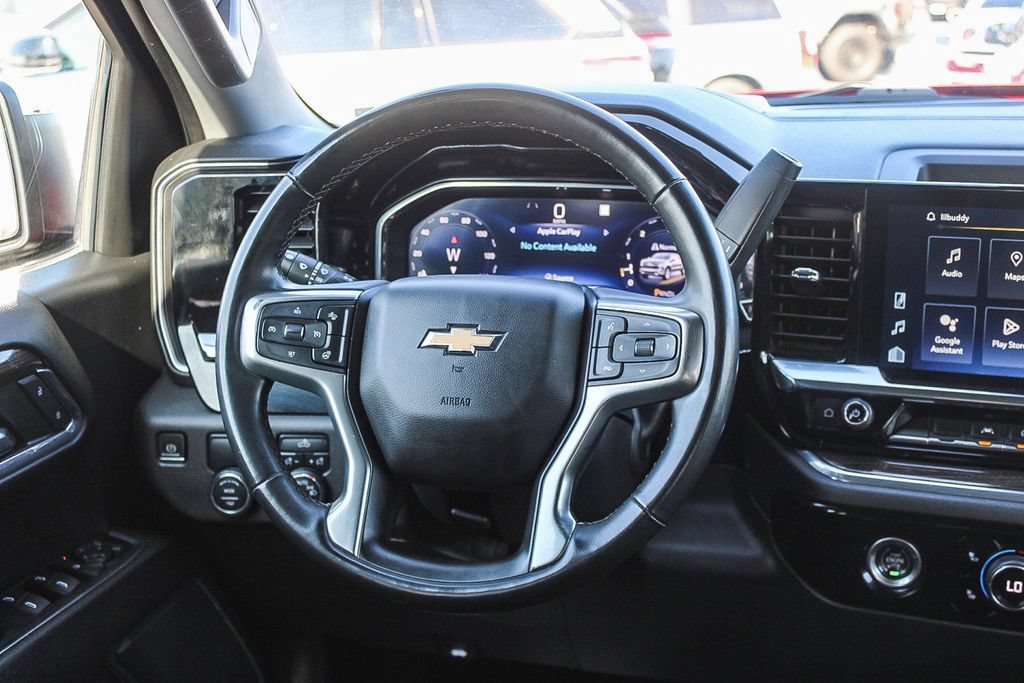 Used 2023 Chevrolet Silverado 1500 LT RWD image 16