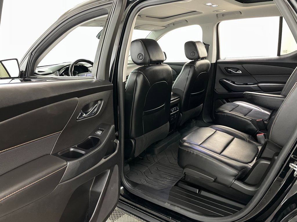 Used 2019 Chevrolet Traverse Premier w/ Redline Edition image 46
