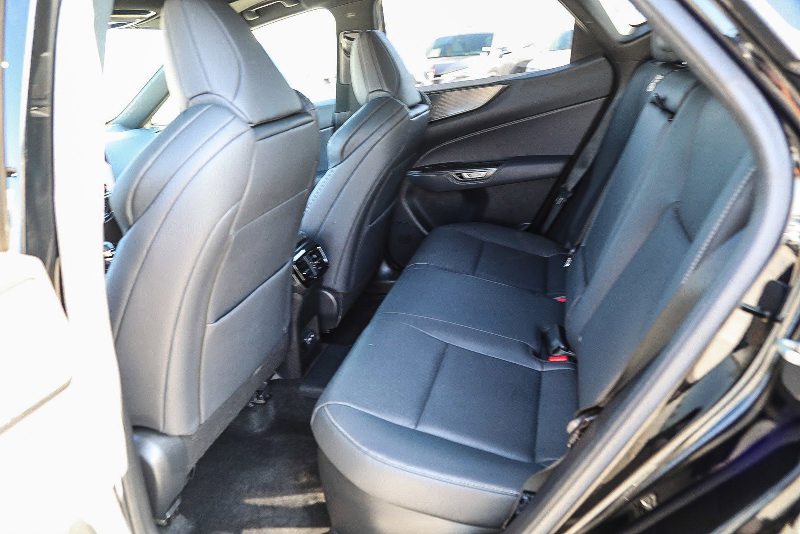 Used 2024 Lexus NX 450h+ F Sport image 18